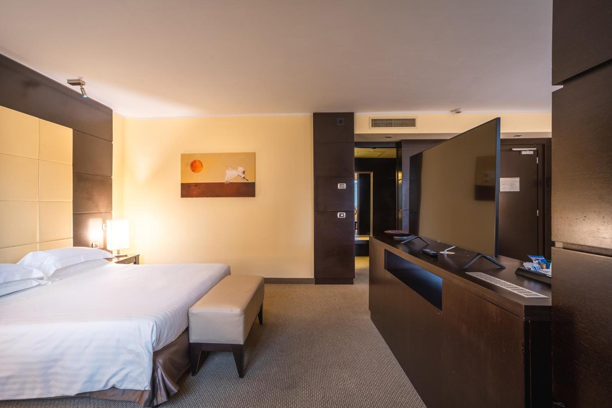 Hotel Airone - Ombrellone Incluso Al Bagno Dolce Vita A Marina Dal 1 Giugno Al 15 Settembre Grosseto Luaran gambar